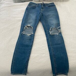 Levi’s high rise skinny jeans